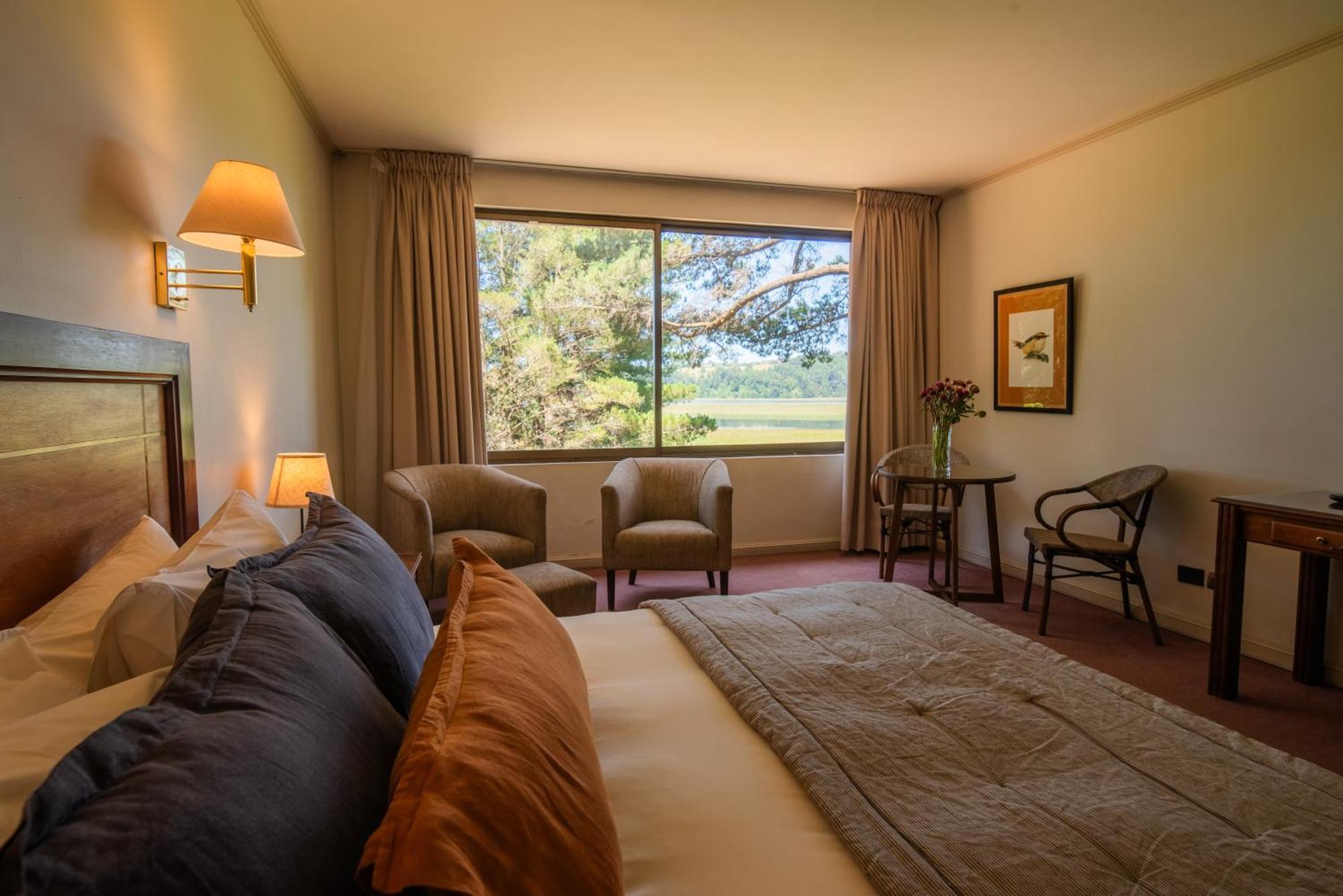 Hotel Puerta Del Sur Valdivia Bagian luar foto