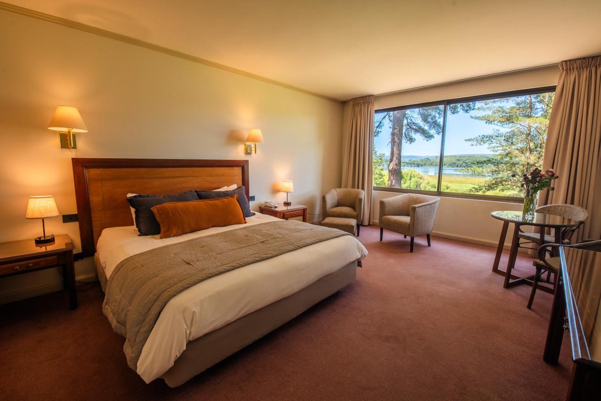 Hotel Puerta Del Sur Valdivia Bagian luar foto