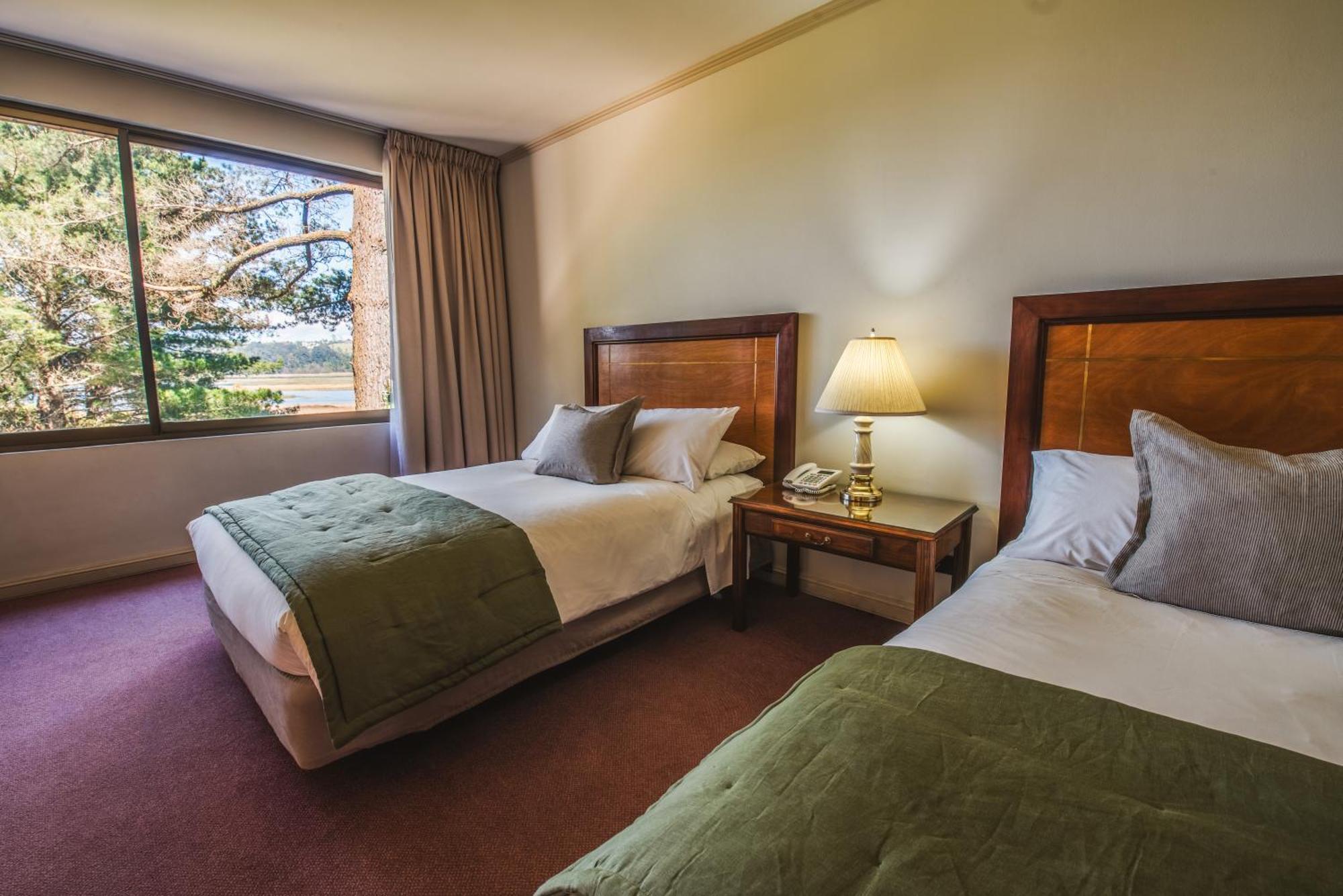 Hotel Puerta Del Sur Valdivia Bagian luar foto